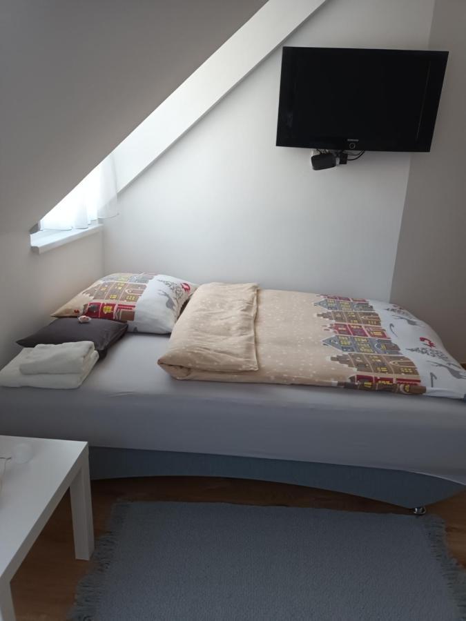 Sasvar Apartman Eger Exteriör bild